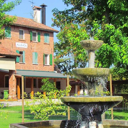 Agriturismo Ca' Alleata Каорле Екстериор снимка