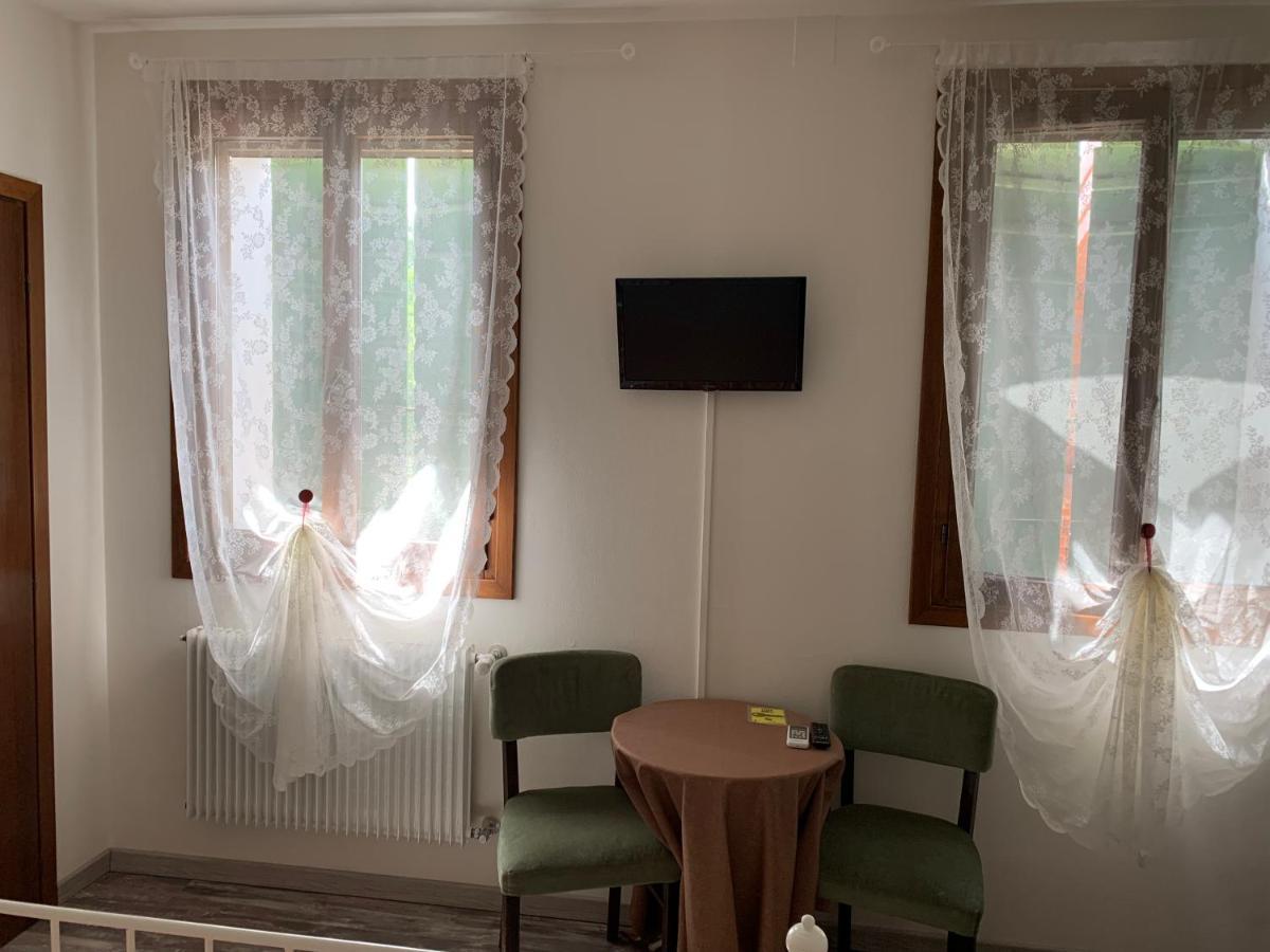 Agriturismo Ca' Alleata Каорле Екстериор снимка