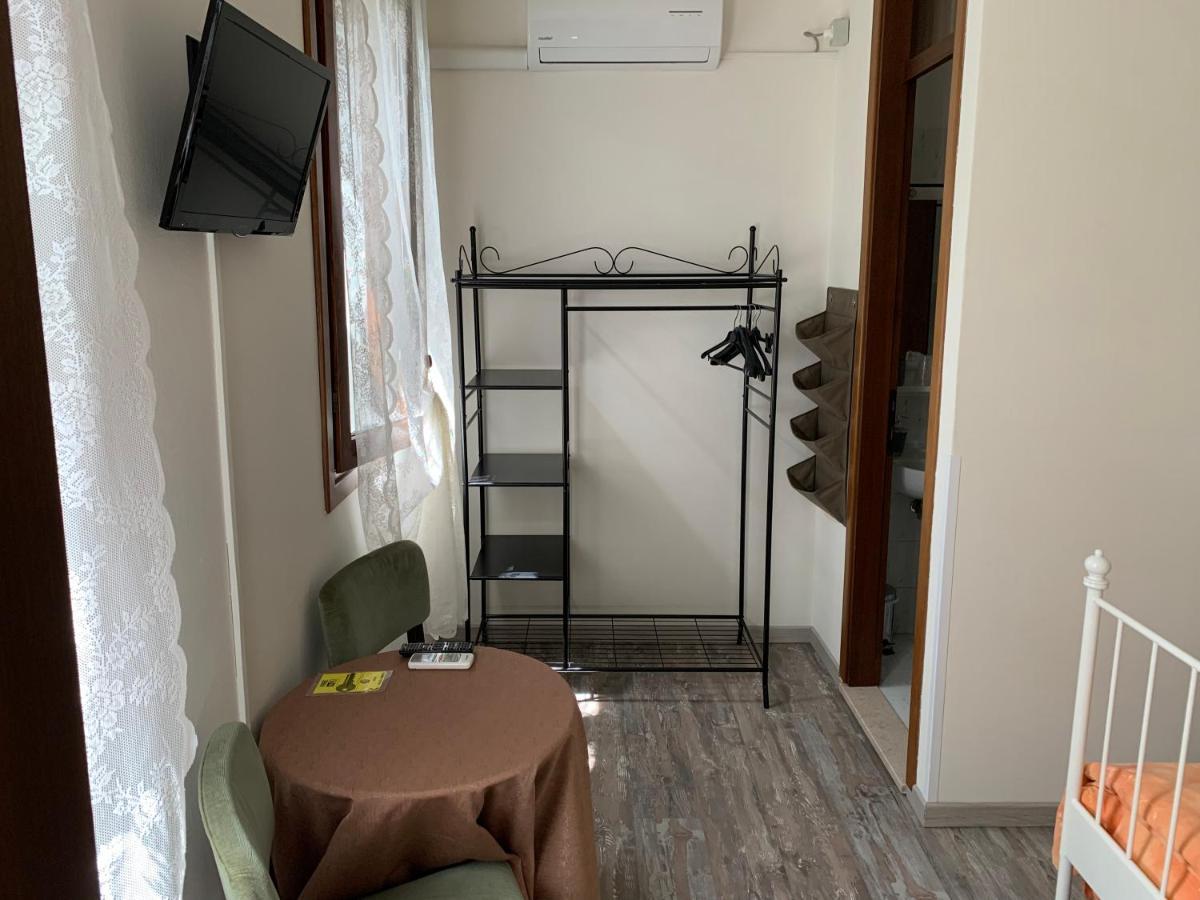Agriturismo Ca' Alleata Каорле Екстериор снимка