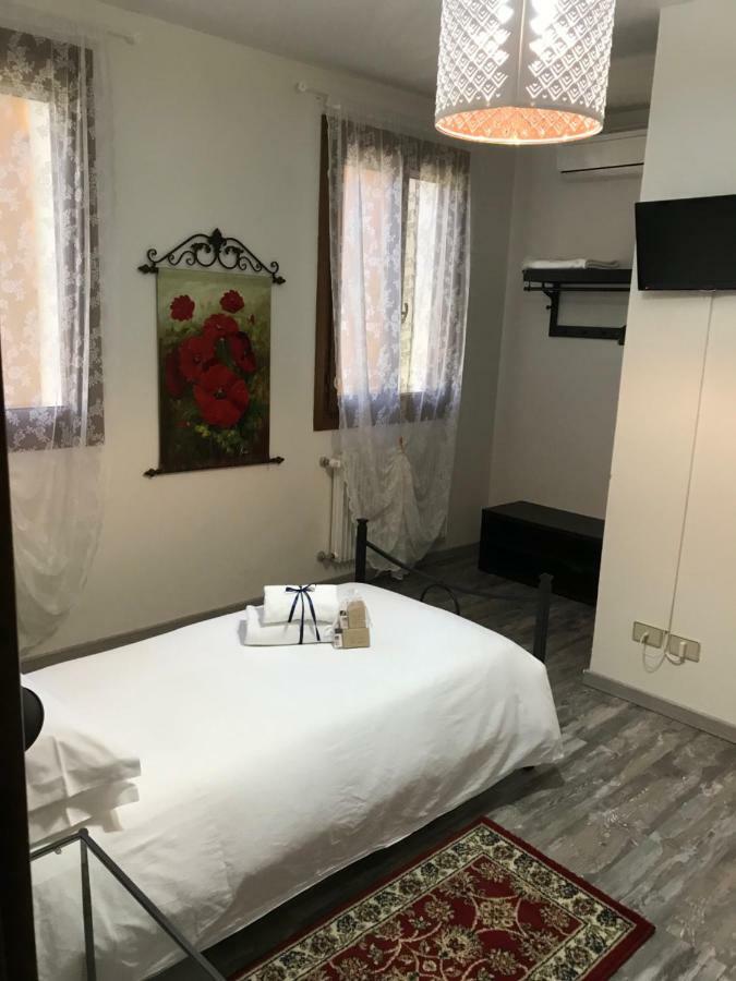 Agriturismo Ca' Alleata Каорле Екстериор снимка